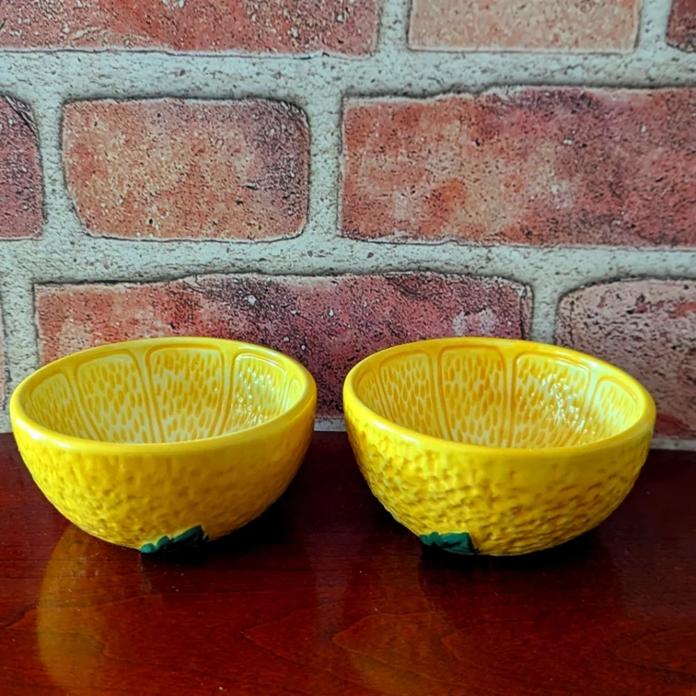 Williams Sonoma Small Lemon Bowls